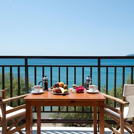 Hotel Korakakis Beach Финикунда Екстериор снимка