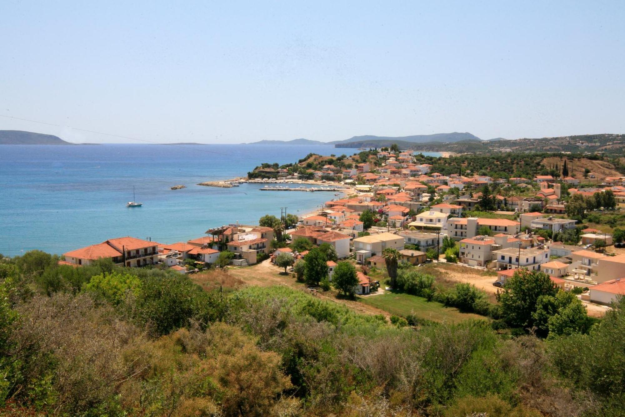 Hotel Korakakis Beach Финикунда Екстериор снимка