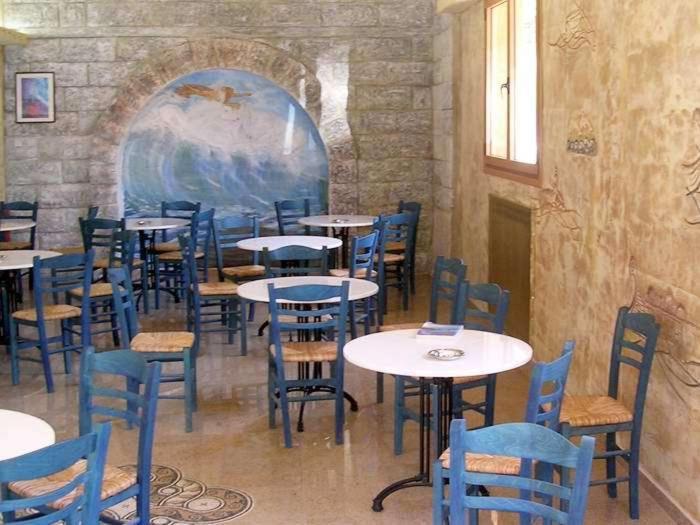 Hotel Korakakis Beach Финикунда Екстериор снимка