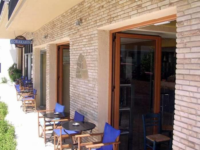 Hotel Korakakis Beach Финикунда Екстериор снимка