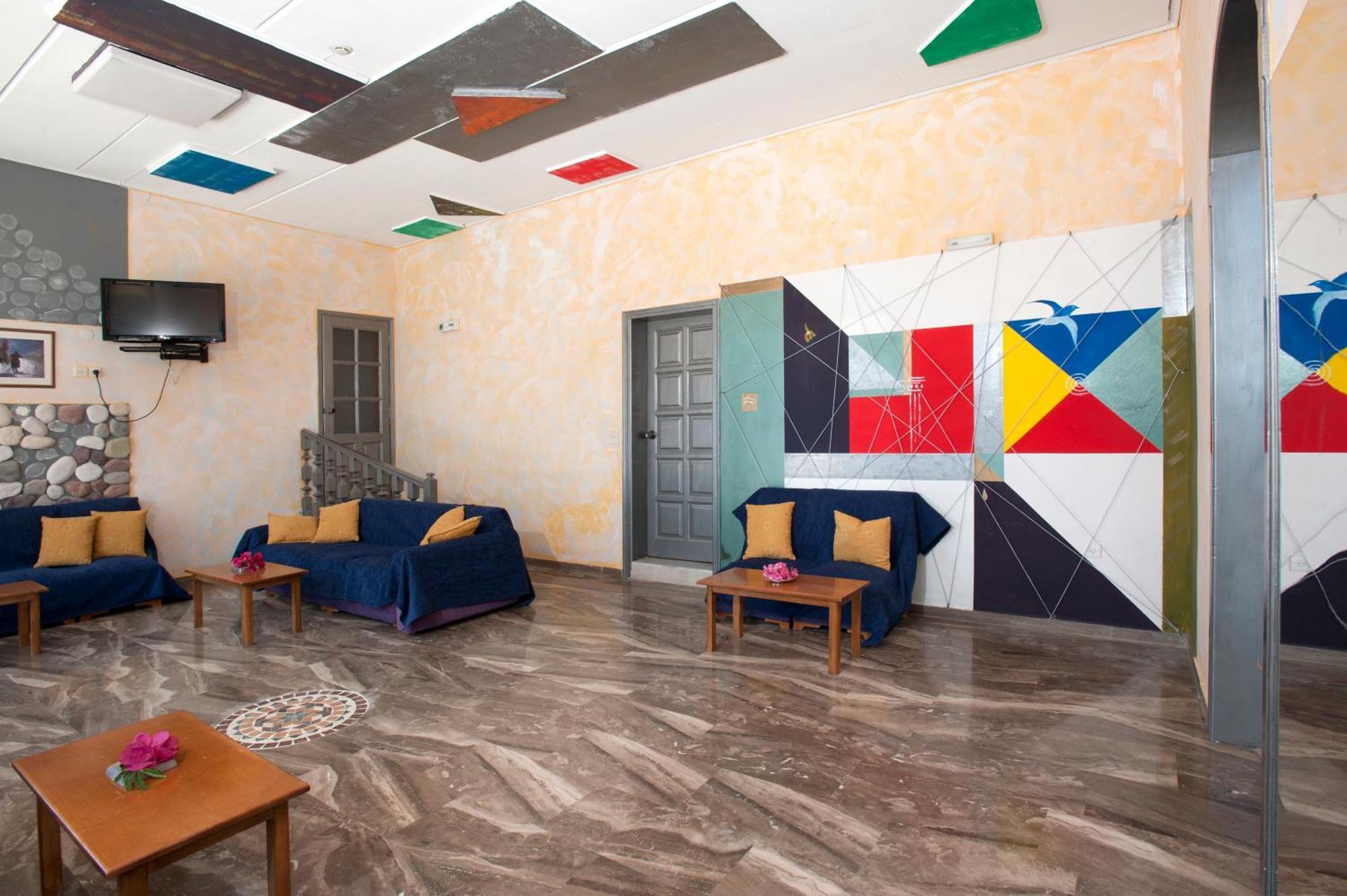 Hotel Korakakis Beach Финикунда Екстериор снимка